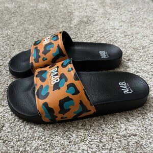 P448 Super Slide Orange Leopard Sandals